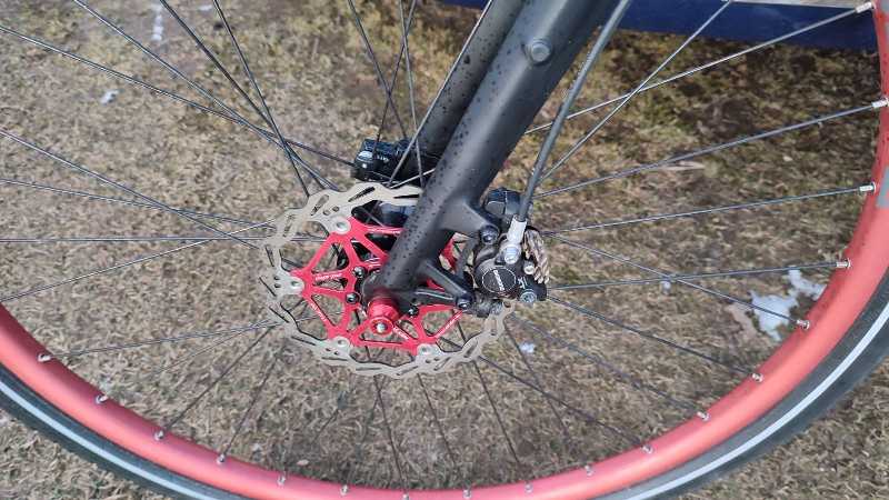 Schwalbe plus tour 622(700)-47 28(29)-1.75