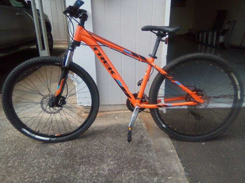 TREK marlin 6 . колеса 29 , тормоза гидравлика