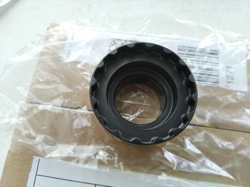 Съемник Shimano TL-FC41