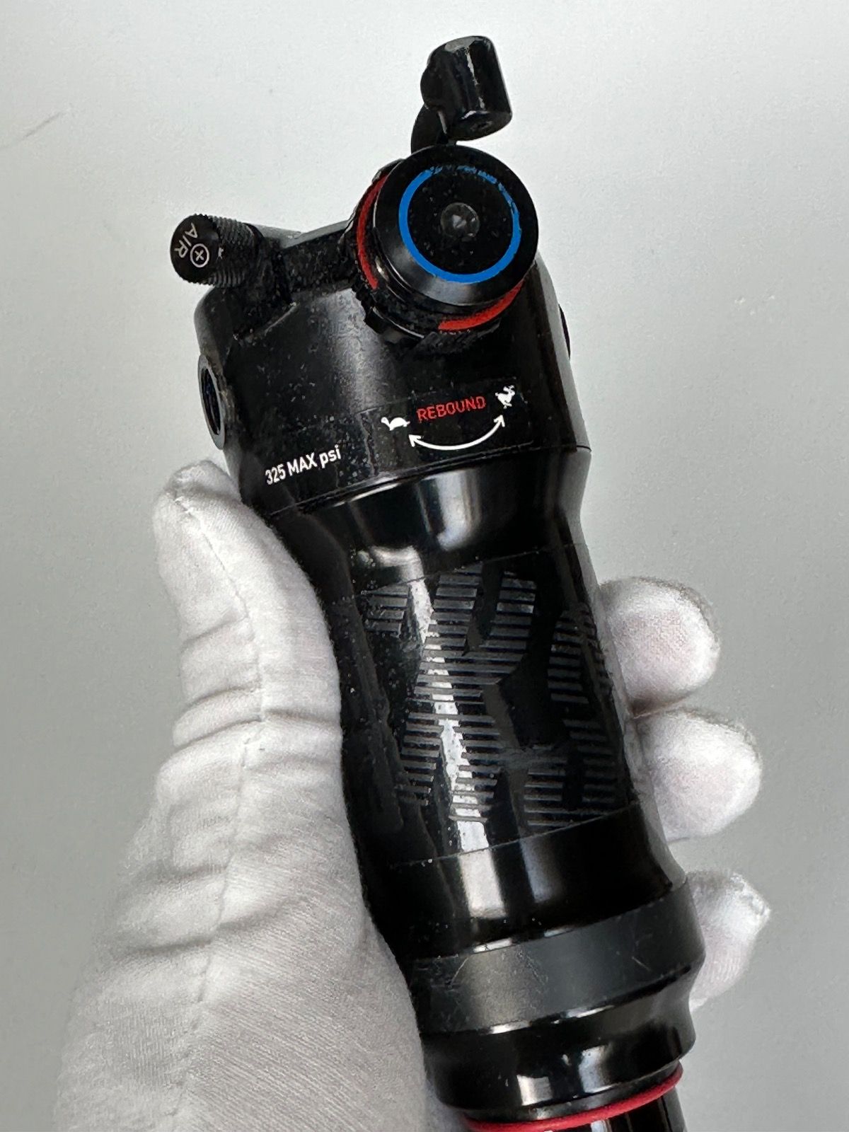 Rockshox Deluxe RLR Debonair - задний амортизатор топ-уровня. Отличное состояние