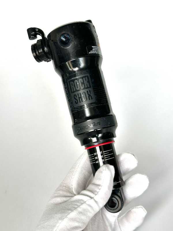 Rockshox Deluxe RLR Debonair - задний амортизатор топ-уровня. Отличное состояние