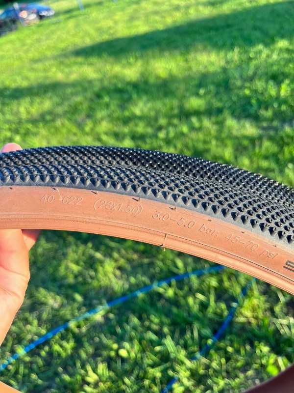 Schwalbe G-ONE ALLROUND 28x1,50 (40-622), RaceGuard, TLE, складная (Bronze Sidewall)