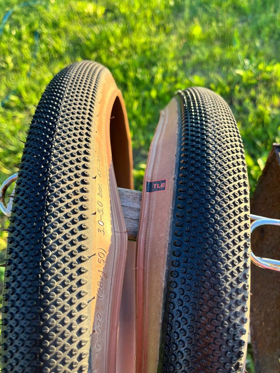 Schwalbe G-ONE ALLROUND 28x1,50 (40-622), RaceGuard, TLE, складная (Bronze Sidewall)