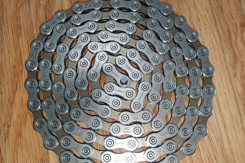 10 ск. цепь Shimano CN-HG54 СУПЕРЛЁГКАЯ. ЯПОНИЯ