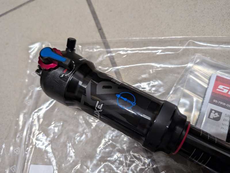 Амортизатор RockShox Deluxe Select+ 230x60 Metric 2022