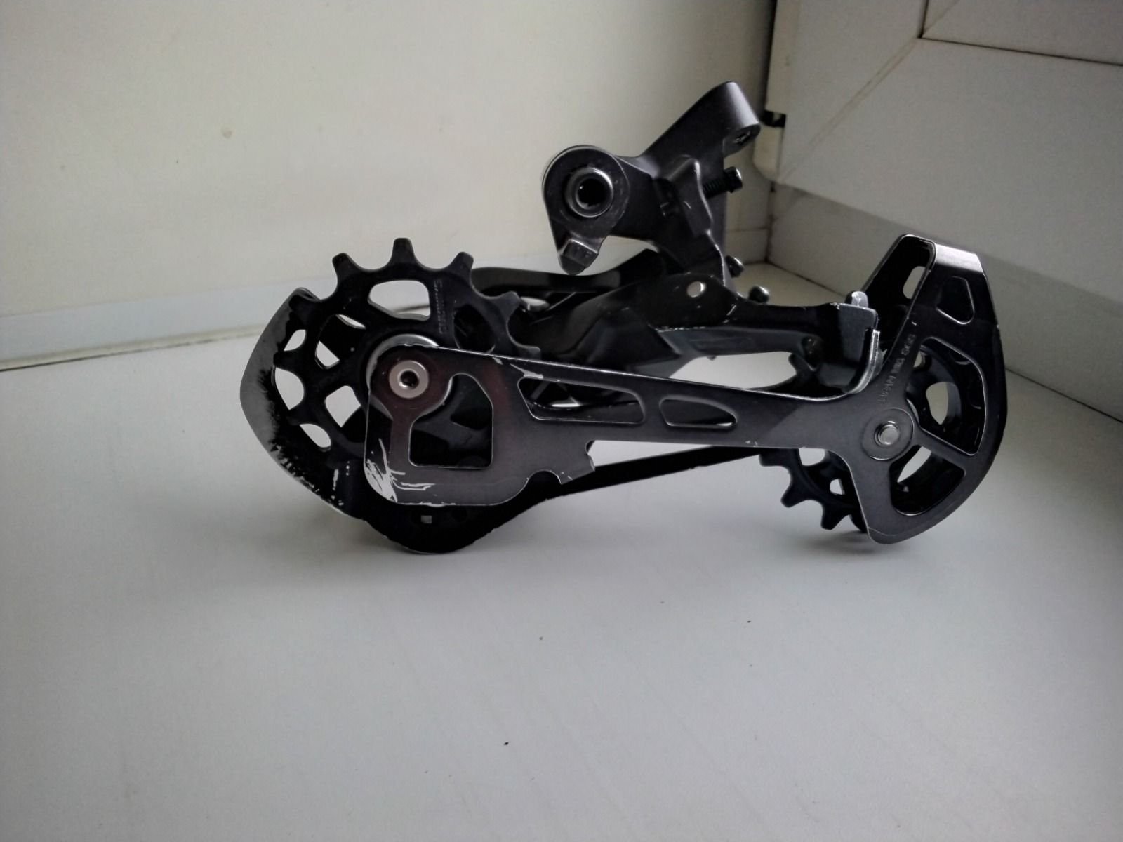 Переключатель задний Shimano Deore XT RD-M8120-SGS 12 скоростей, 