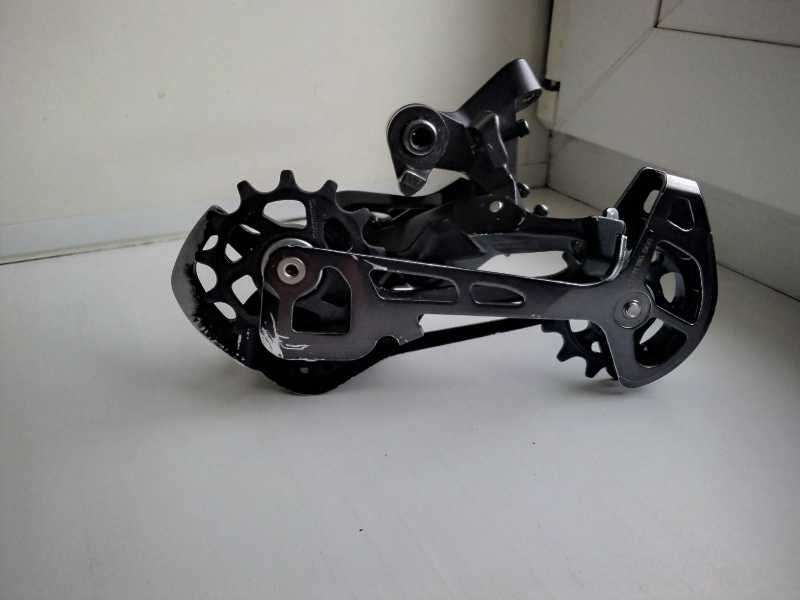 Переключатель задний Shimano Deore XT RD-M8120-SGS 12 скоростей, 
