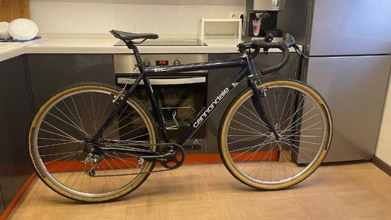 Велосипед туринг/грэвал Cannondale H300