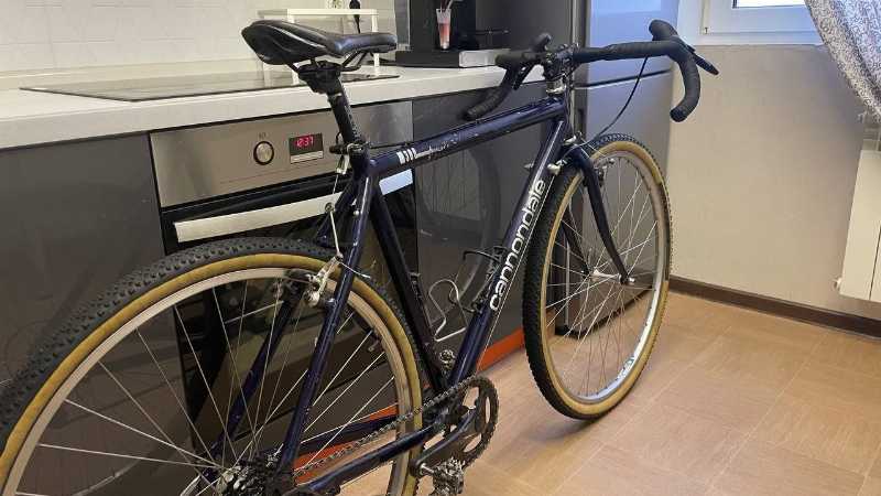 Велосипед туринг/грэвал Cannondale H300