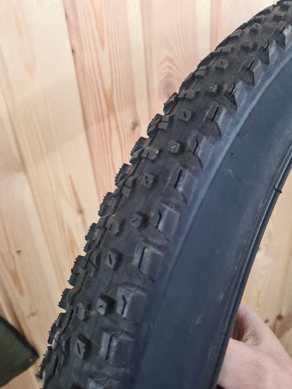 Maxxis Recon 29x2.6, Maxxis High Roller 29x2.3