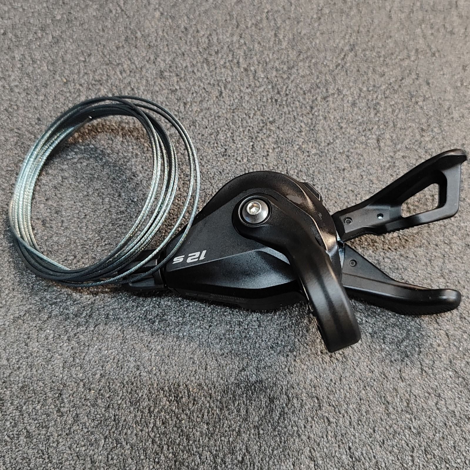 новые манетки Shimano на 10, 11 и 12 скоростей
