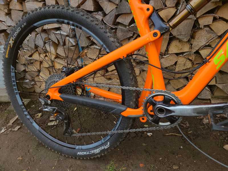 Santa cruz 5010c карбоновый двухподвесный велосипед