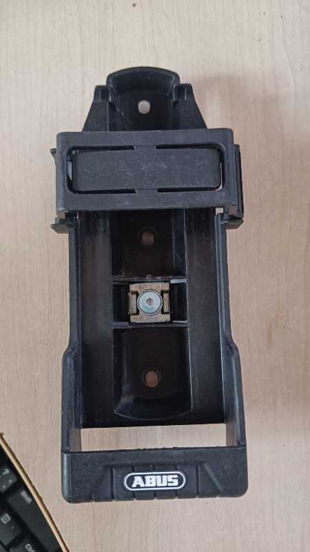 Крепление для замков ABUS