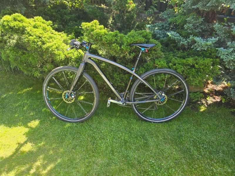 Эксклюзивный карбоновый велосипед Porsche Bike RS