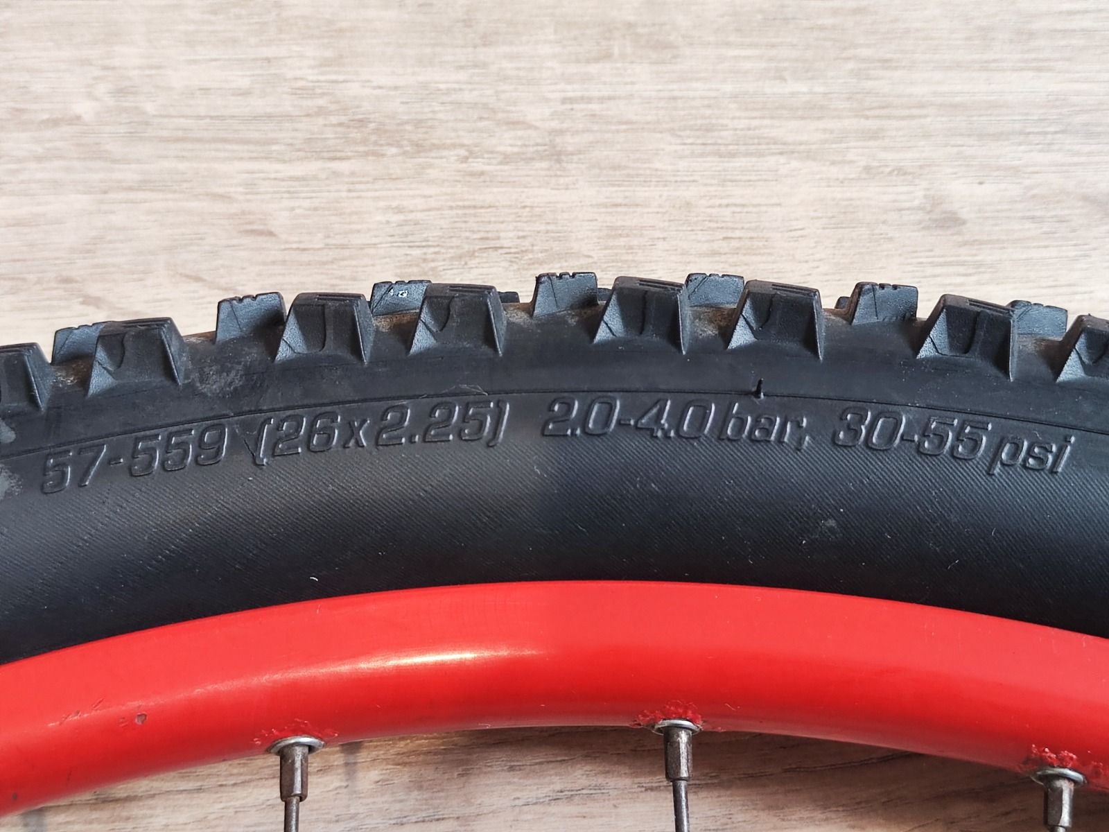 Покрышка  Schwalbe Black Jack