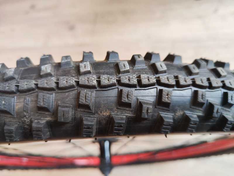 Покрышка Schwalbe Smart Sam