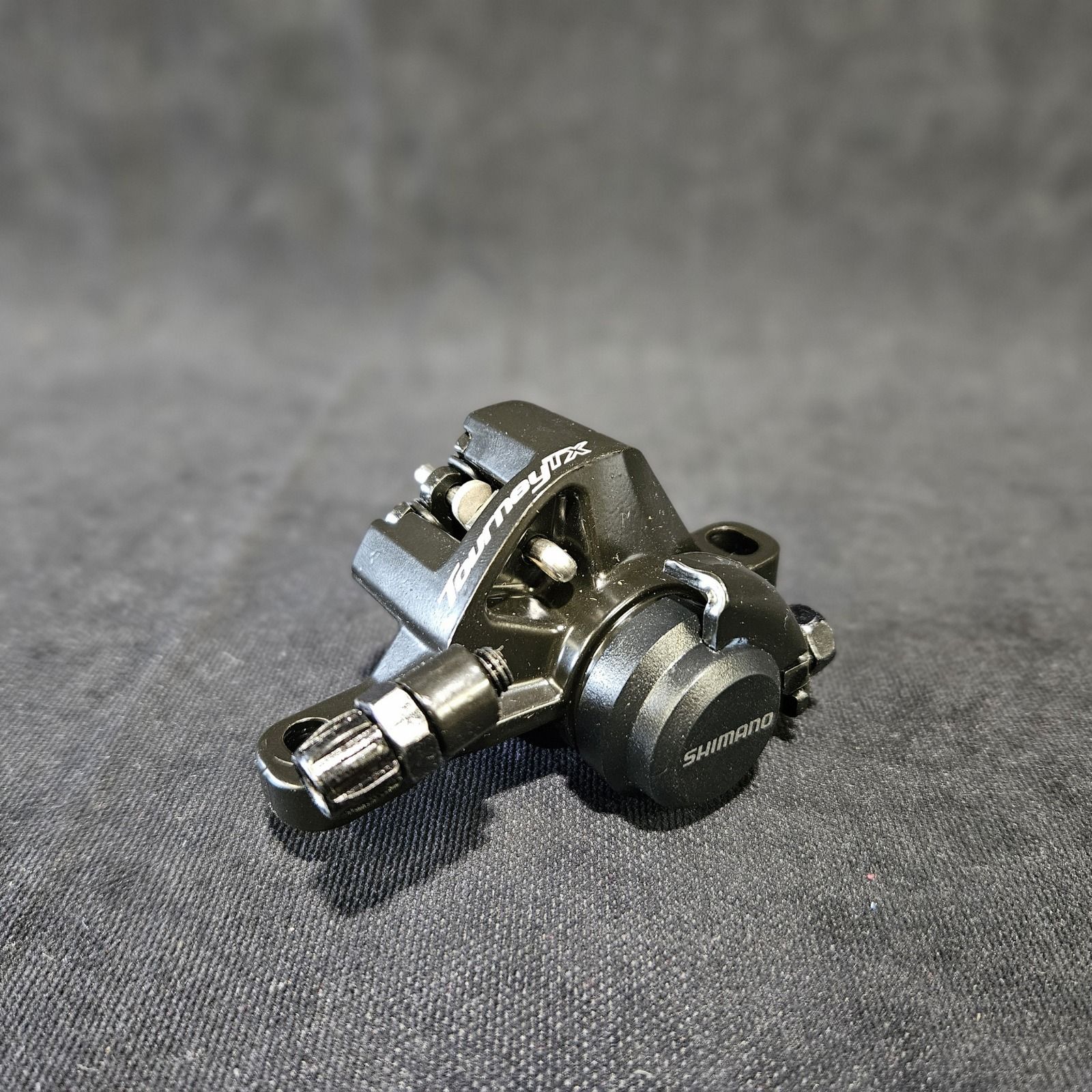 Дисковый тормоз Shimano BR-TX805