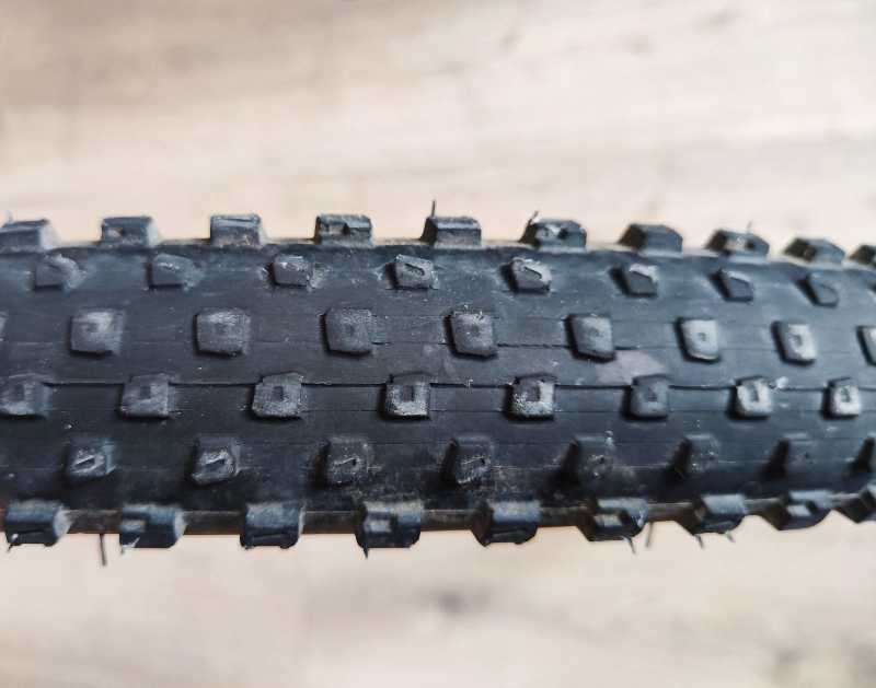 Покрышка Bontrager XR2 Comp