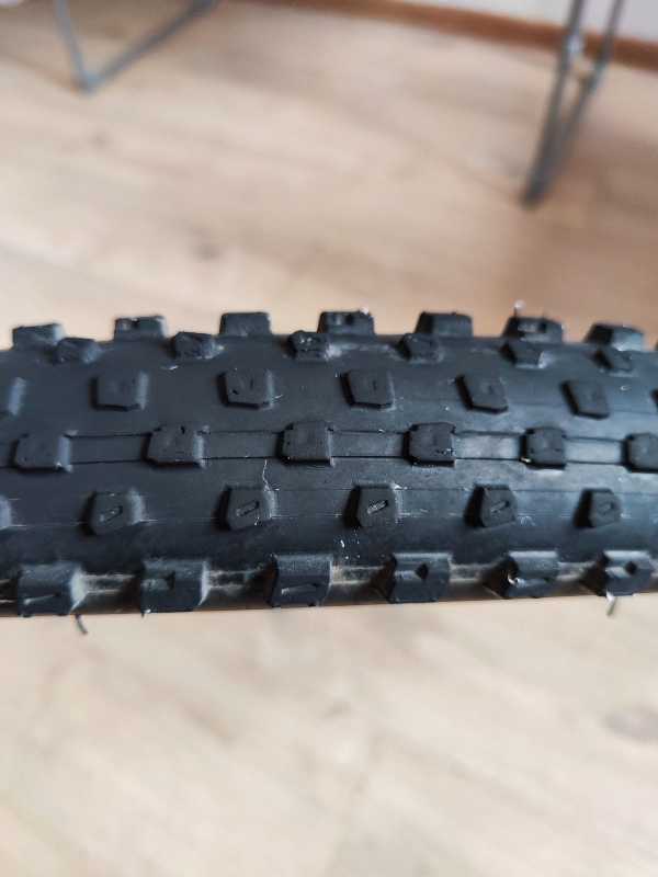 Покрышка Bontrager XR2 Comp
