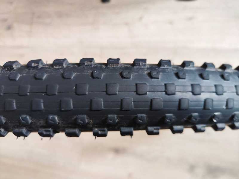 Покрышка Bontrager XR2 Comp
