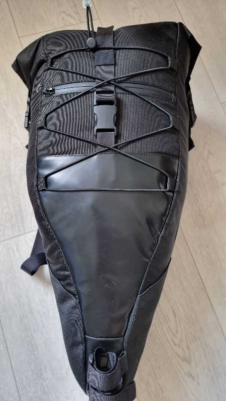 Подседельная сумка 20л