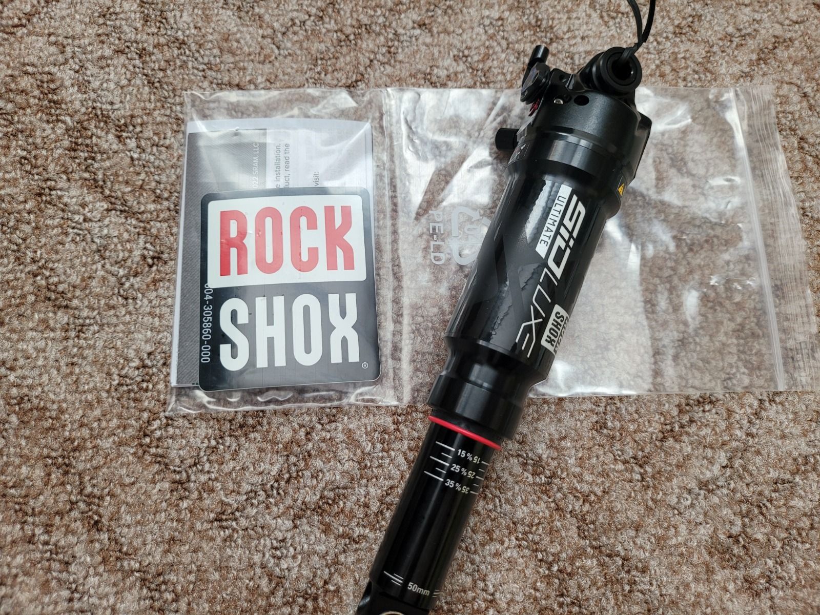 Цена снижена! Новый RockShox SidLuxe Ultimate 3P, 2023, 210x50 + есть Twistloc на 2 и 3 позиции!