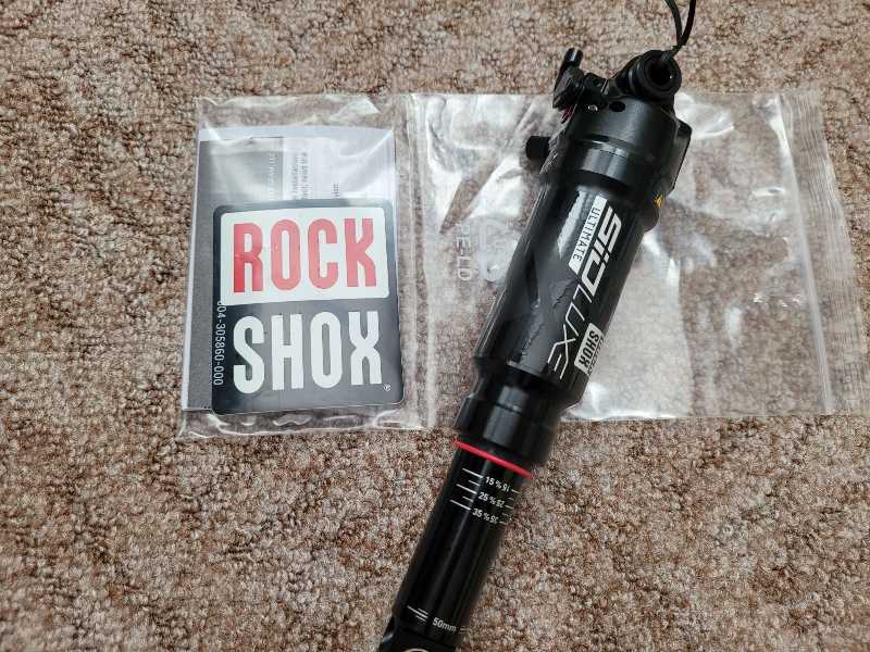 Цена снижена! Новый RockShox SidLuxe Ultimate 3P, 2023, 210x50 + есть Twistloc на 2 и 3 позиции!