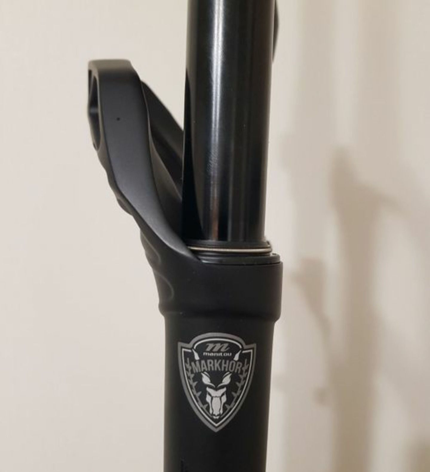 Вилка воздушная Manitou Markhor 29