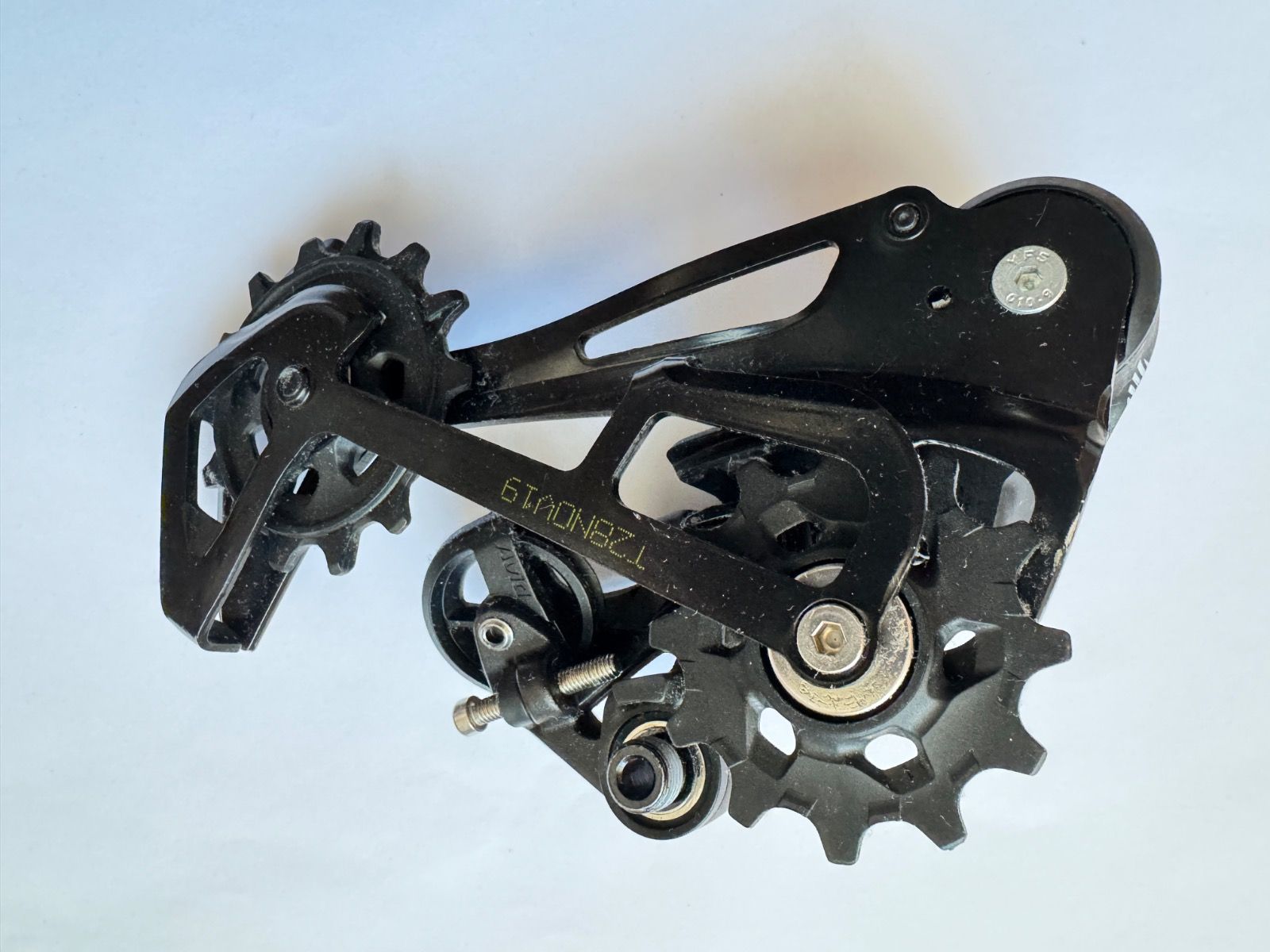 Задний переключатель SRAM + манетка SRAM