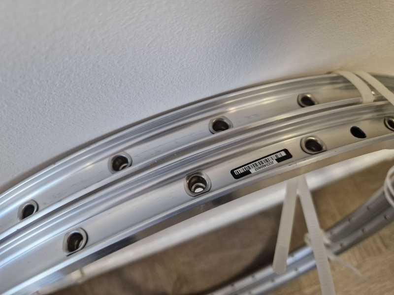 Обод одиночка Mavic A319 622x19 32H silver
