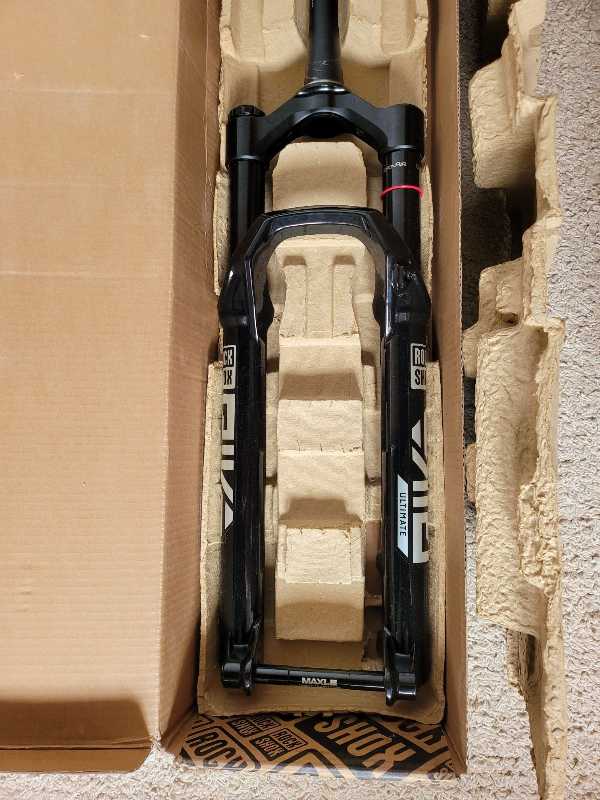 Rockshox Pike Ultimate новейший картридж Charger 3 27.5