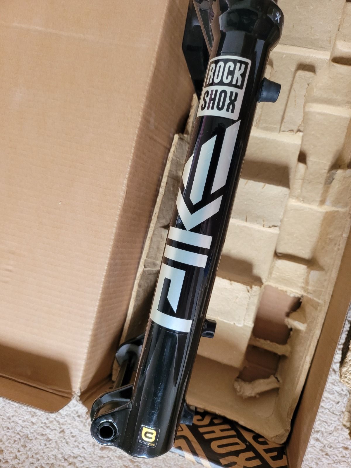 Rockshox Pike Ultimate новейший картридж Charger 3 27.5