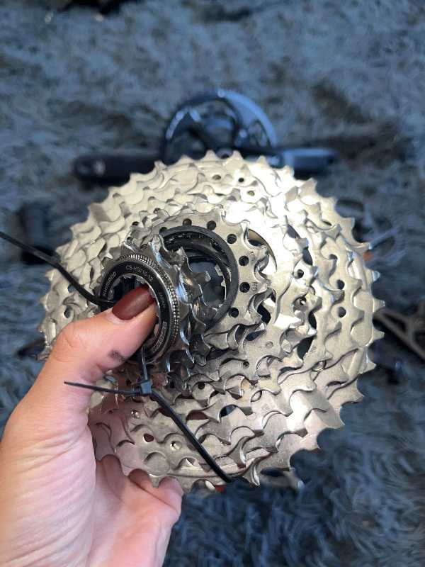 Групсет shimano grx 820