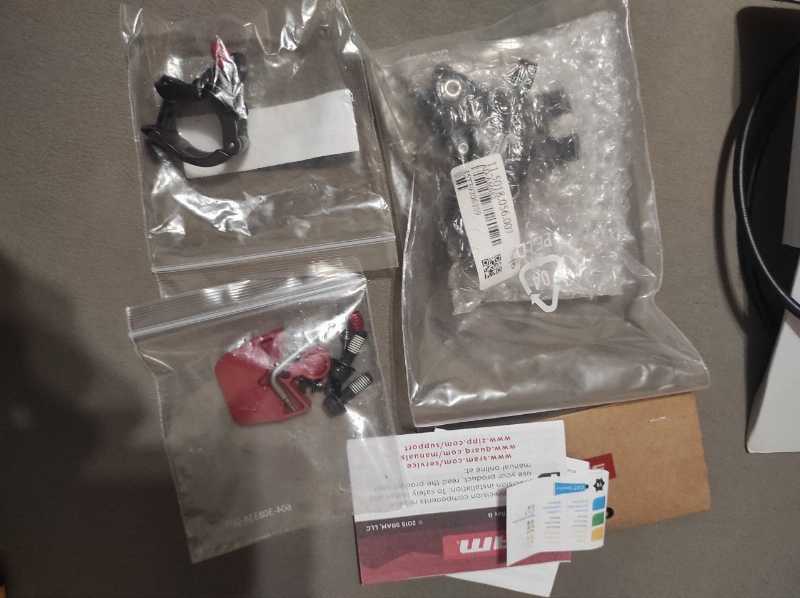 Новый передний тормоз Sram guide G2 RS версии A2 95см с матчмейкером, не Code