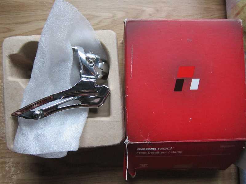 новый передний переключатель Sram Red+ коробка доки.