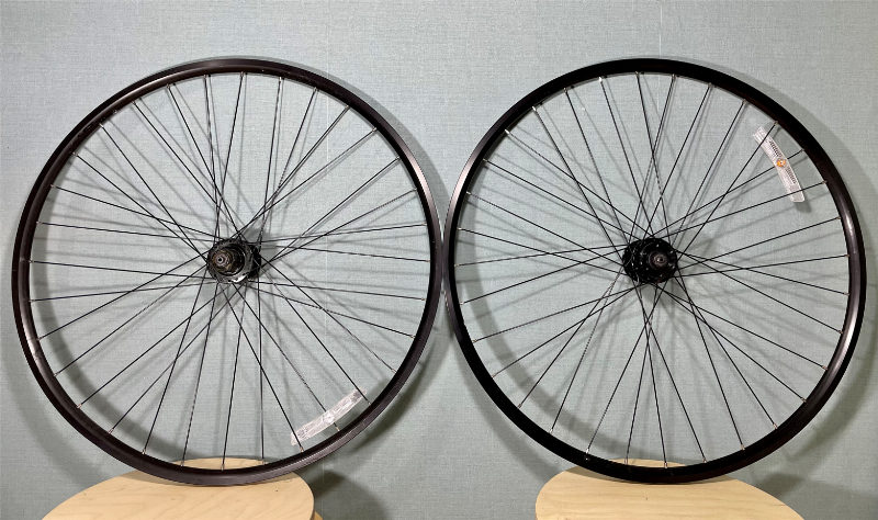 Колёса Trek Bontrager AT-750