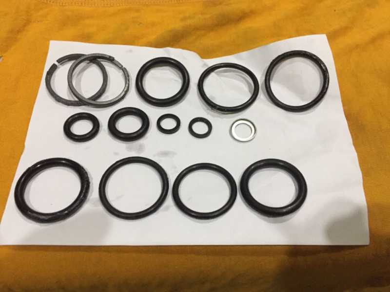 Пыльники Rock Shox Service Kit , Fox