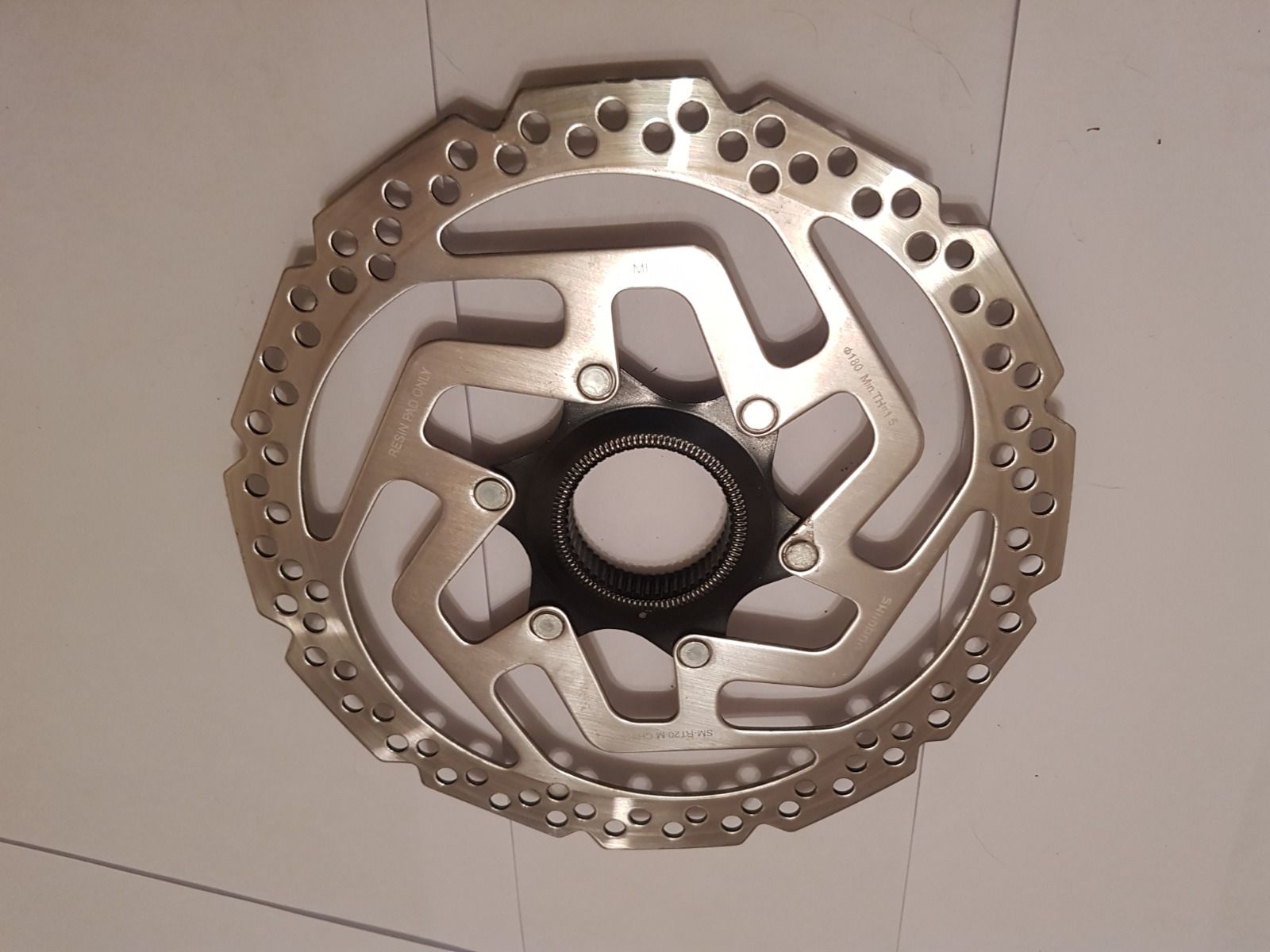 Дисковый тормоз Shimano SM-TR20-M 180мм