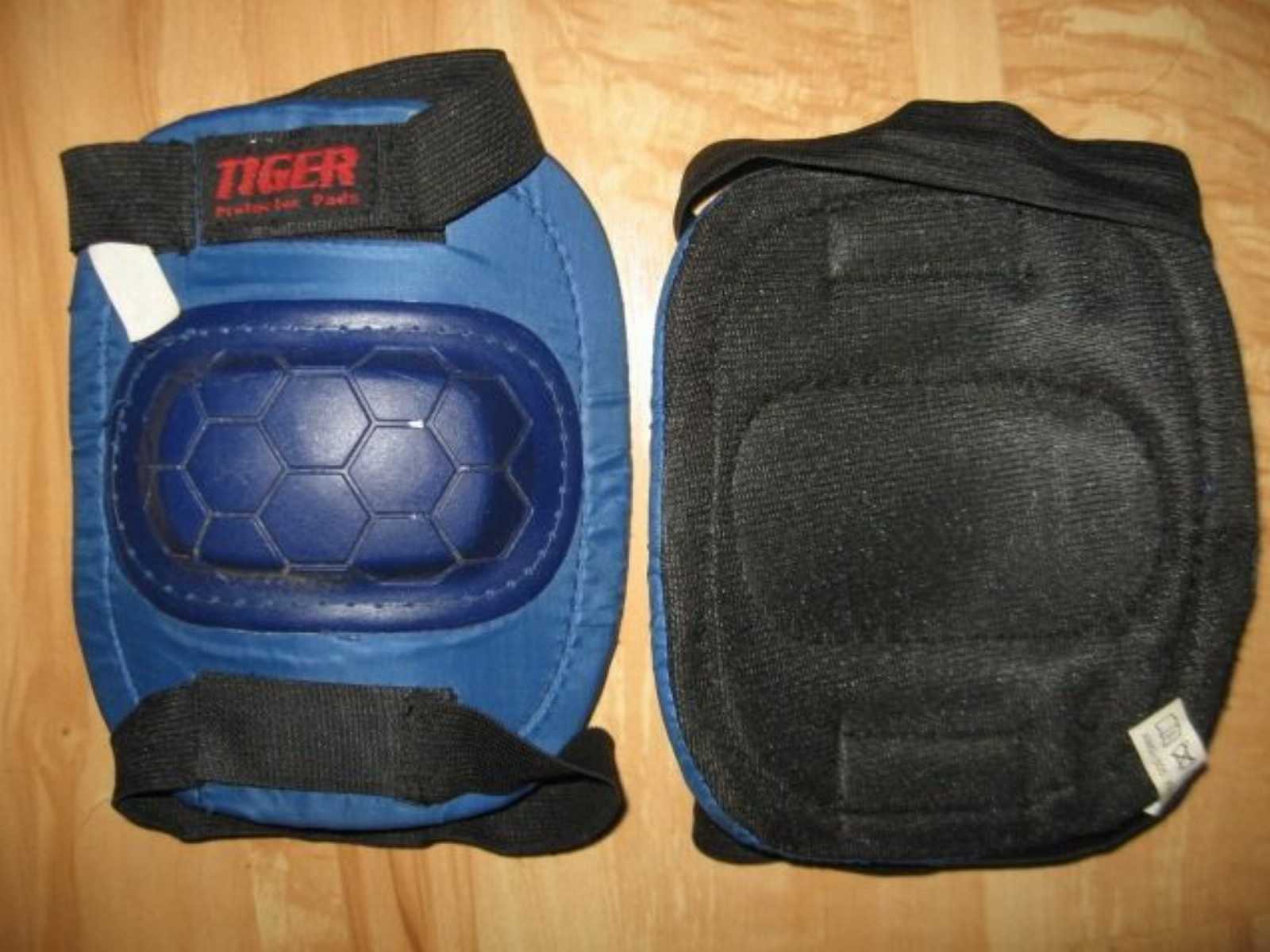 Комплект защиты (наколенники, налокотники, наладонники) Tiger