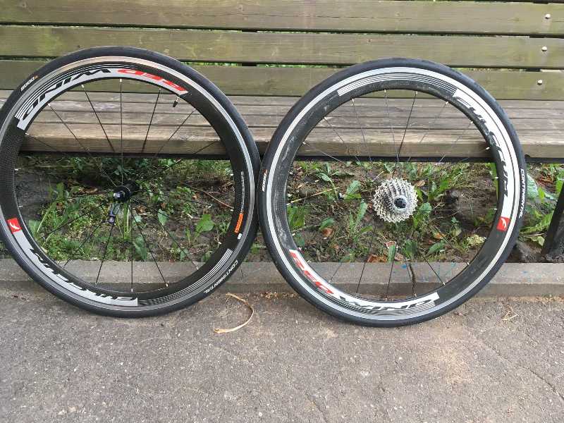 Колёса шоссейные Fulcrum Red Wind