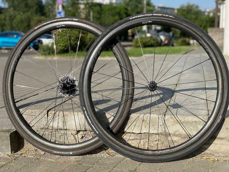 карбоновые колеса Zipp 202 NSW (высшая линейка Zipp) 1,375 гр. Клинчер. 1.100€