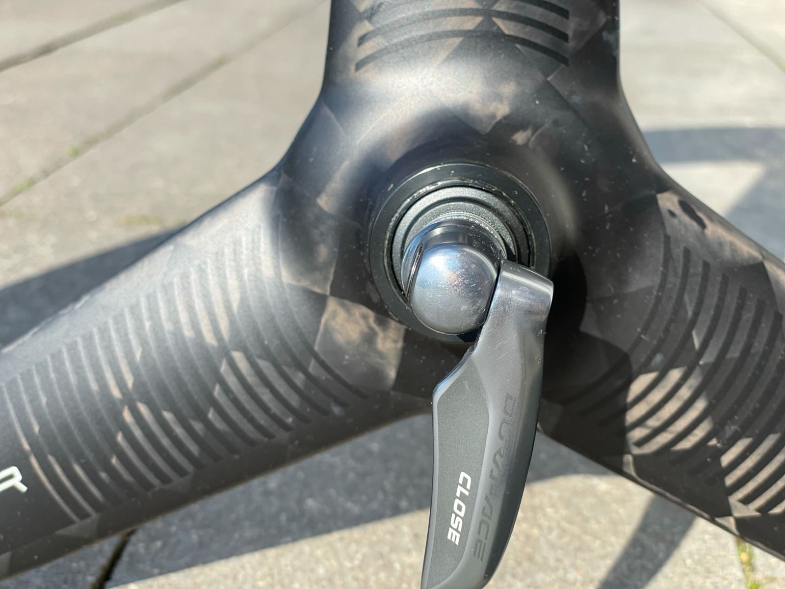 SHIMANO PRO TEXTREME CARBON 3-SPOKE TUBULAR - самое быстрое трехспицевое колесо в мире!