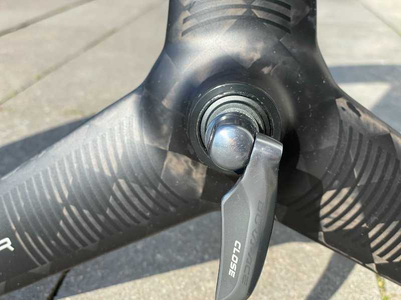 SHIMANO PRO TEXTREME CARBON 3-SPOKE TUBULAR - самое быстрое трехспицевое колесо в мире!