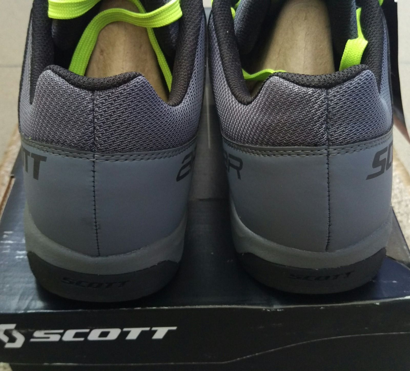 Велосипедные кроссовки SCOTT 
