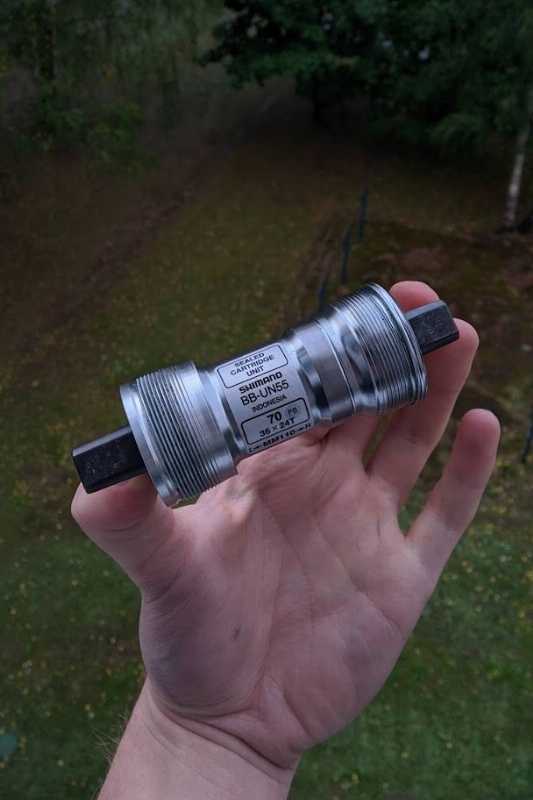 Каретка Shimano UN-55 70/110