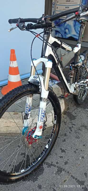 trek ex9( L)