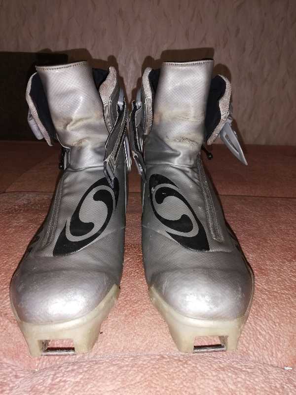 Лыжные ботинки Salomon  carbon PRO skate, р.45