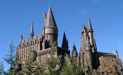 Школа Чародейства и Волшебства Хогвартс