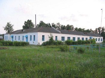 Конюшня-каретная