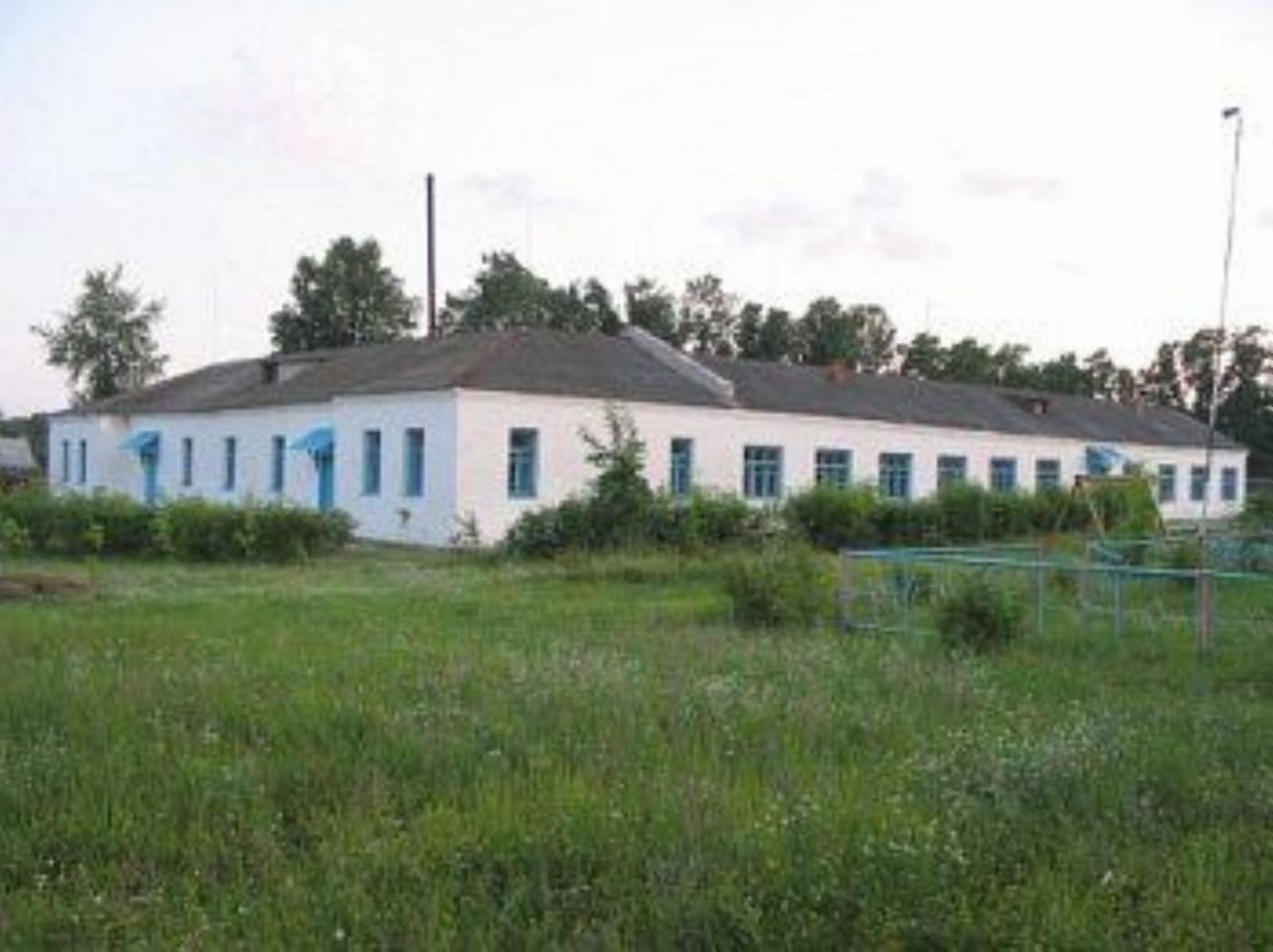 Конюшня-каретная Конюшня-каретная